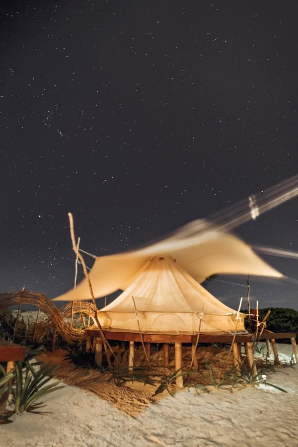 ホテル Glamp Ikal トゥルム エクステリア 写真