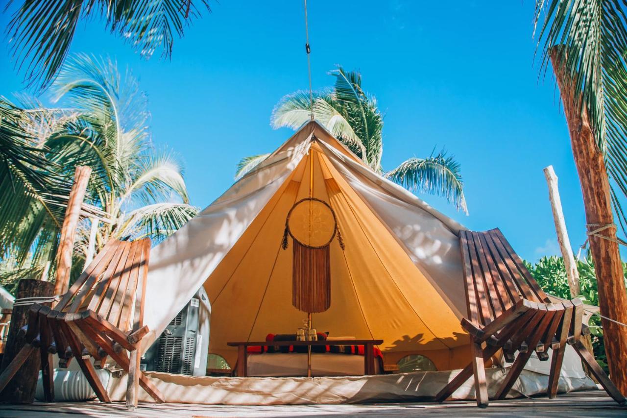 ホテル Glamp Ikal トゥルム エクステリア 写真